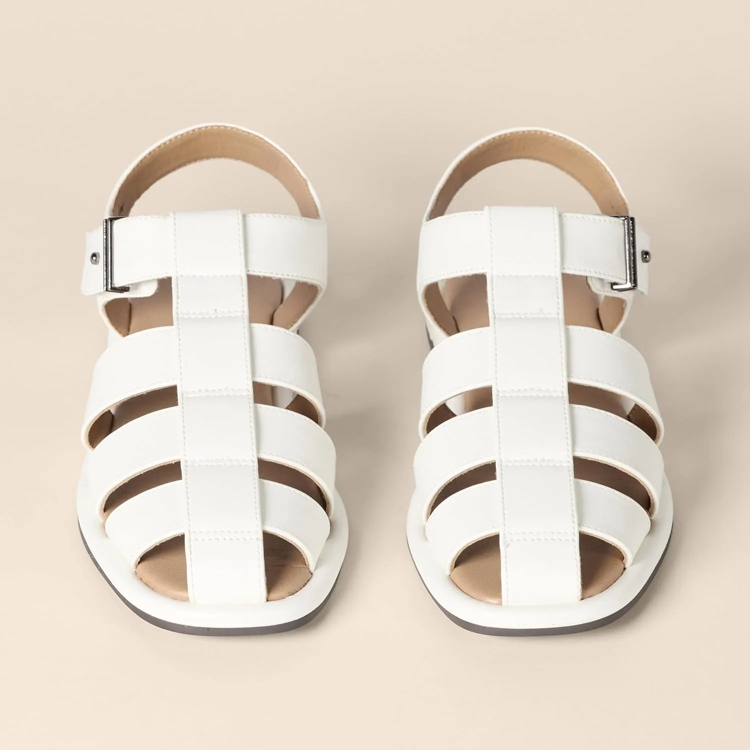 Amazon Essentials Women's Closed Toe Fisherman Sandals