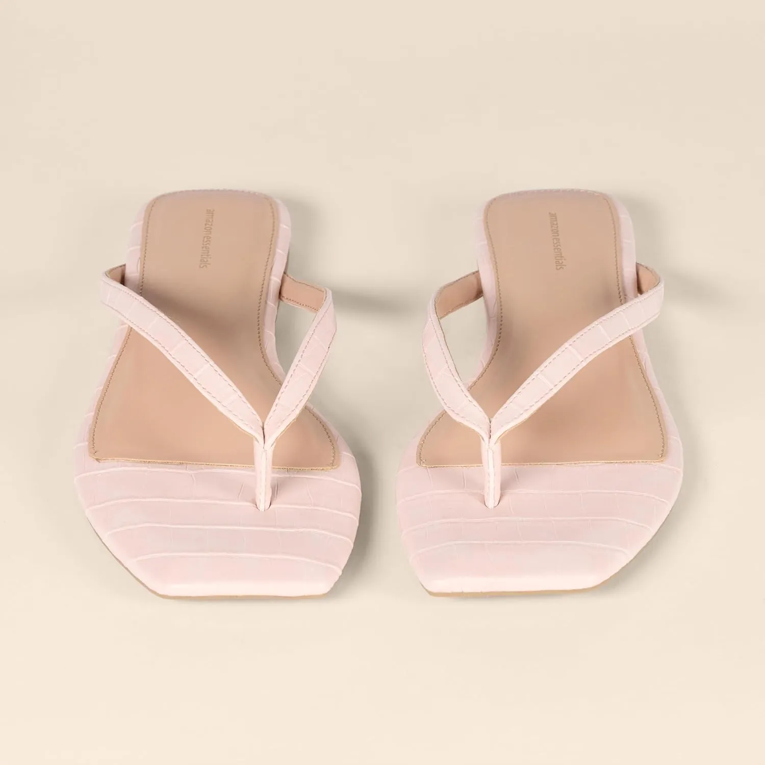 Amazon Essentials Women's Thong Sandals