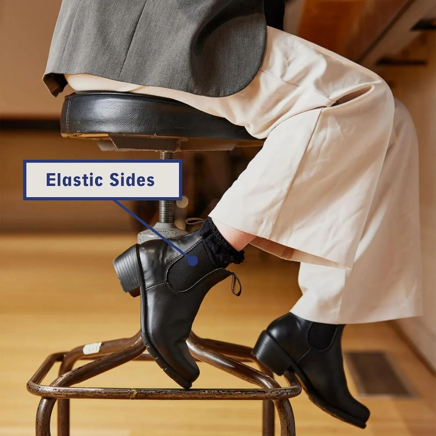 Blundstone Heeled Chelsea Boots - Women