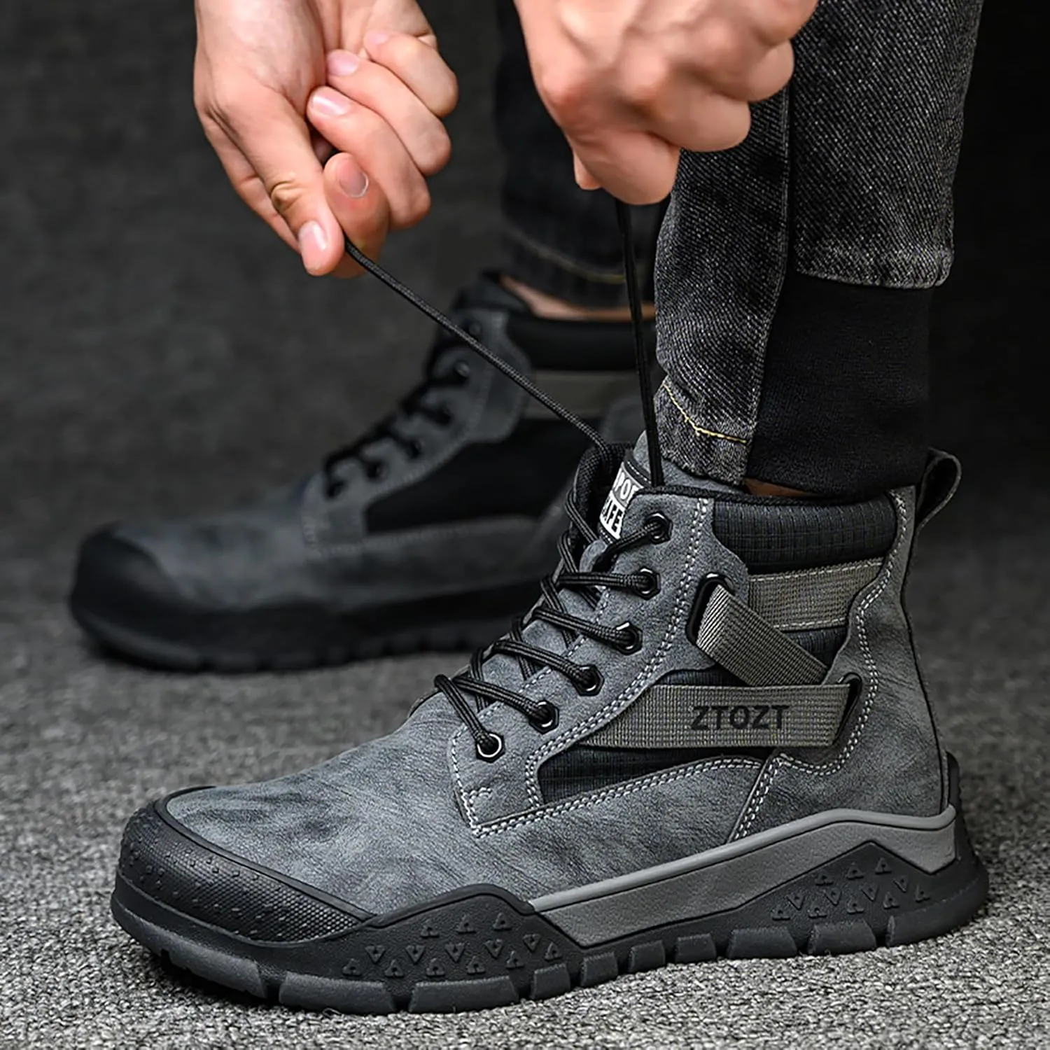 Breathable Work Safety Boots Lightweight Mid Cut Steel Toe Industry Construction Sneakers