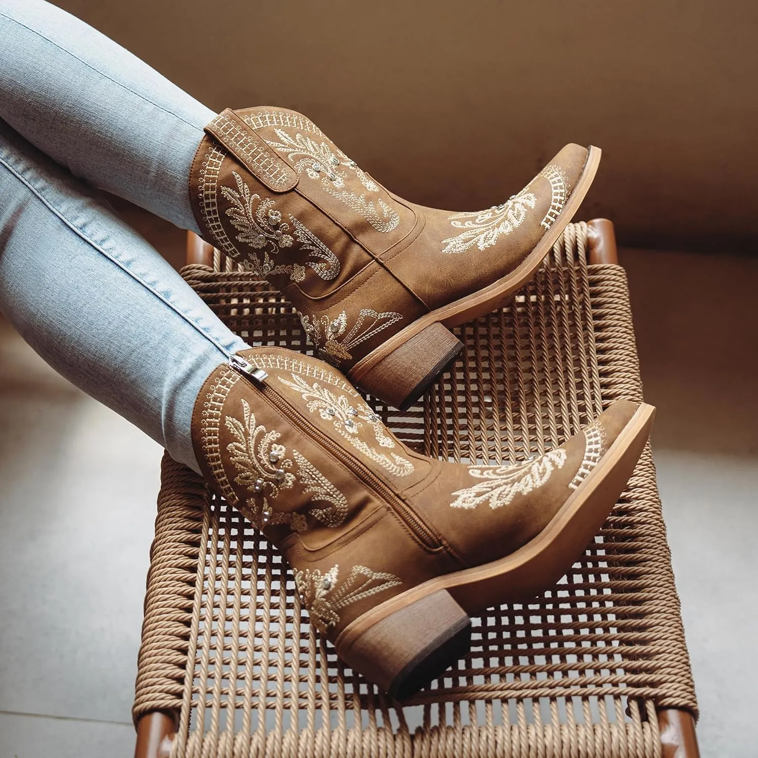 Cowboy Boots for Women, Cowgirl Boots with Sparkly Embroidered Rhinestones, Short Western Ankle Boots for Women with Side Zipper Pull On