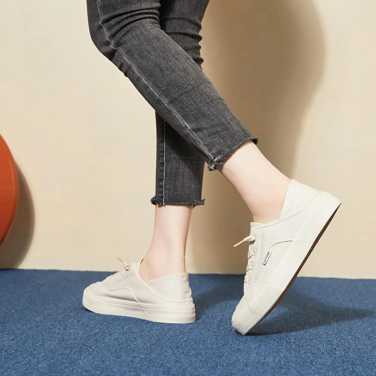 hash bubbie Women's Slip on Shoes Canvas Shoes Non Slip Fashion Sneakers for Women Low Top Loafers