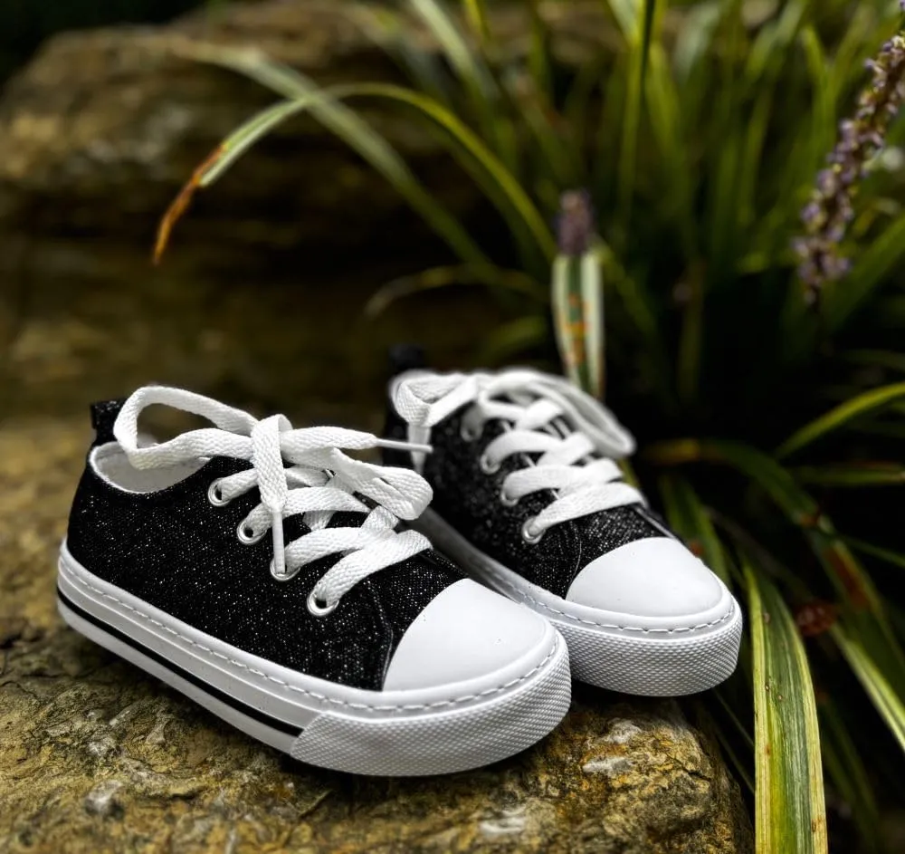 HugRain Little Girls Kids Classic Sparkle Low Top Lace Up Sneakers Walking Shoes