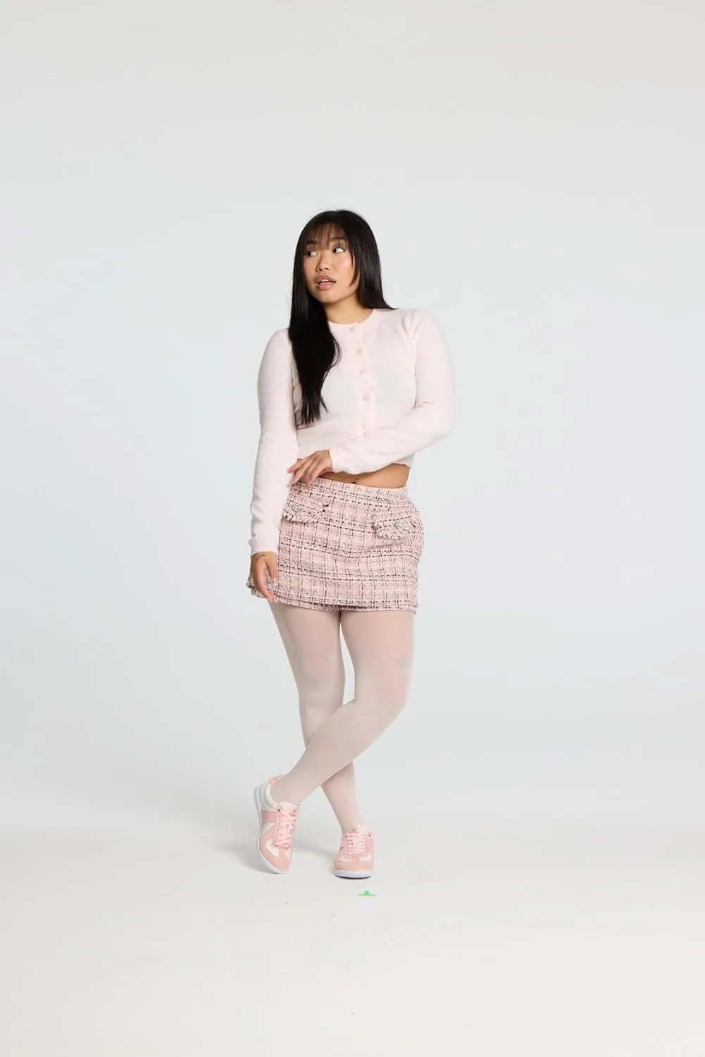 Indie Trainers. Fashion Sneakers for Women and Men. Classic Style Low-Top Street Shoes, Comfortable and Minimalist