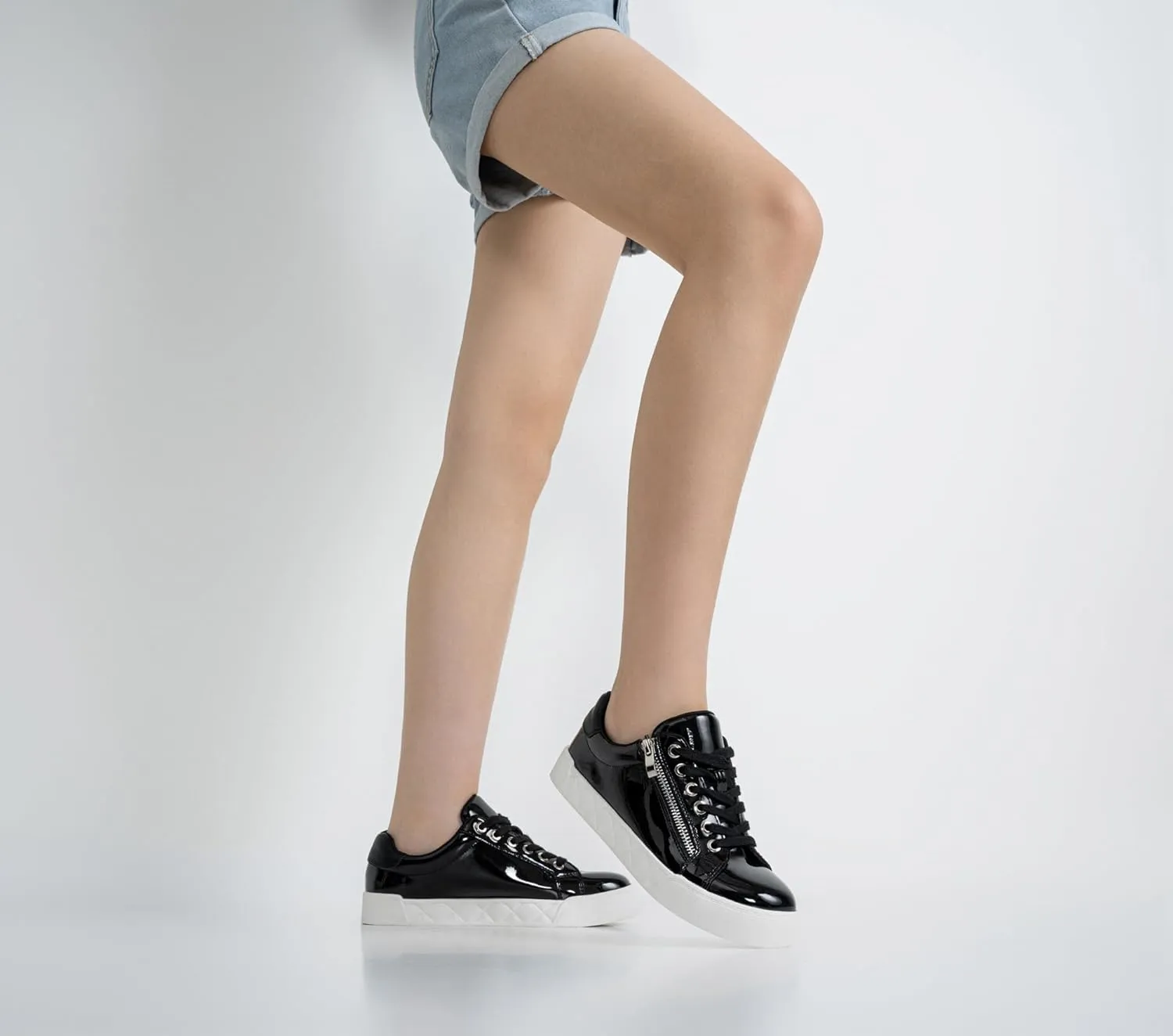 Jeossy Women's Flat Low Top Casual Fashion Sneakers Round Toe Shoes with Zipper