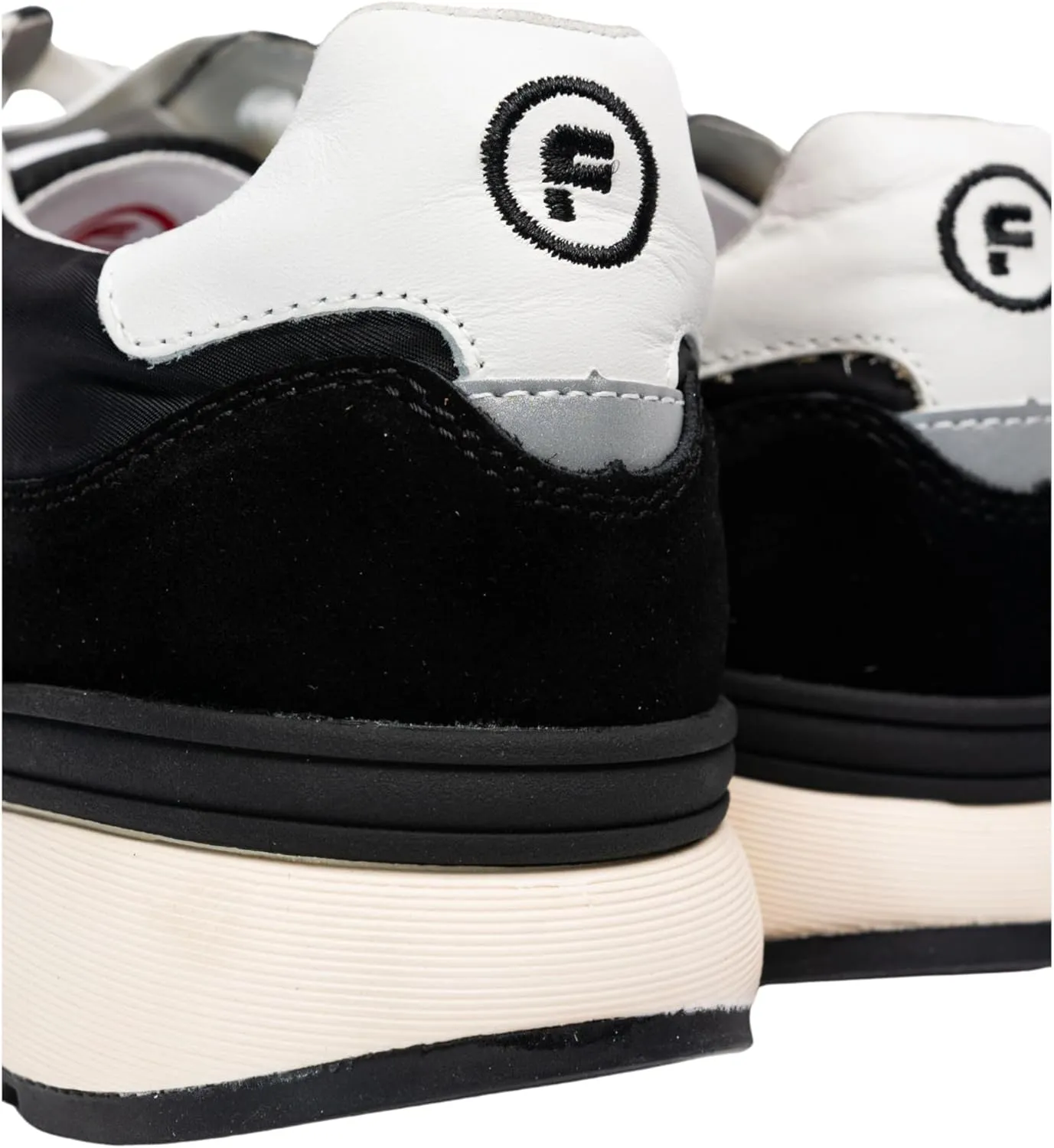 Modern Runner, Retro Fashion Sneakers. Lightweight Walking and Comfortable Everyday Shoes. Nylon-Suede, Rubber Sole
