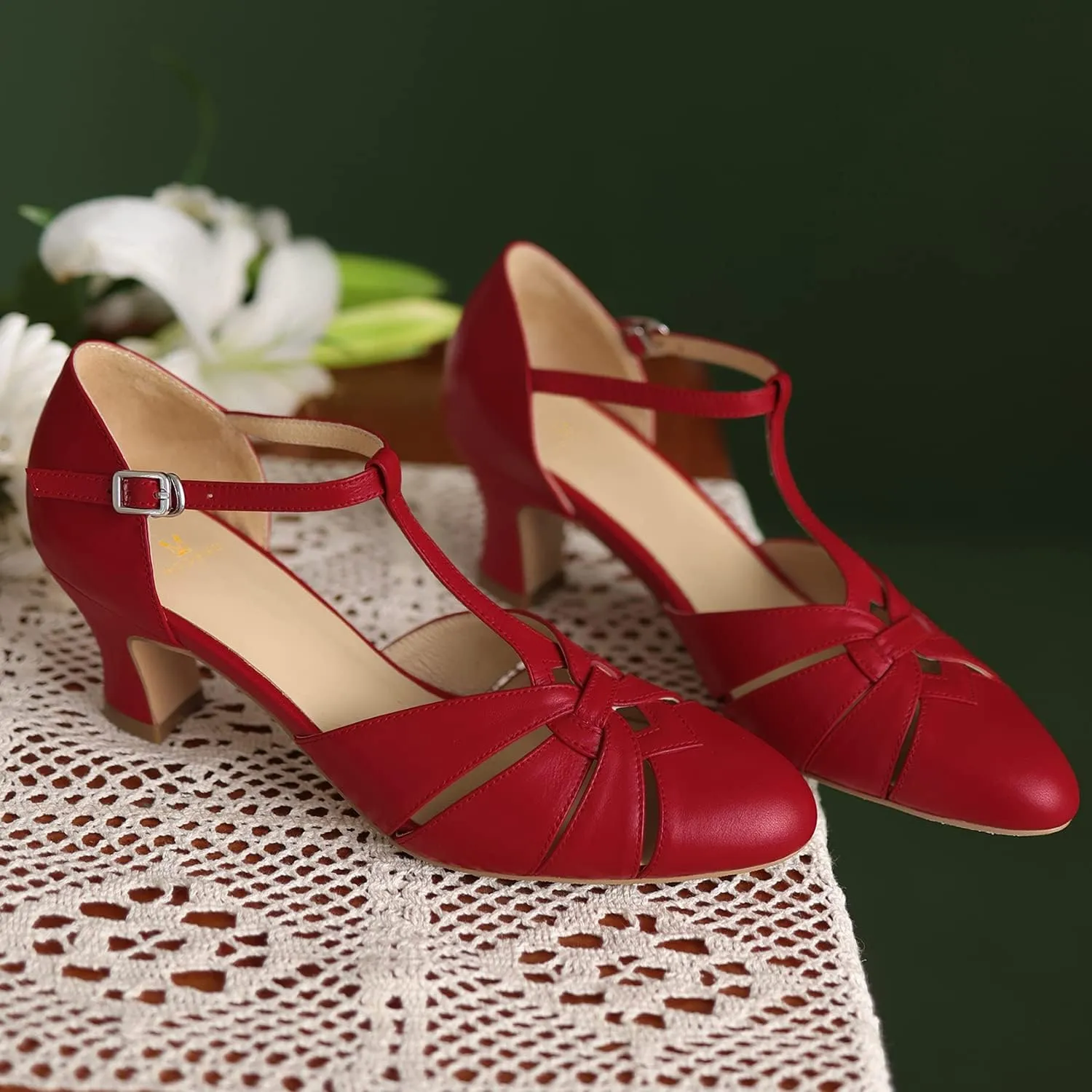 MOOMMO Women’s Ankle Strap Cage Sandals Kitten Heel Round Toe T-Strap Mary Jane Pumps Cut-Out Sandal Heels Vintage Low Heel Closed Toe Roman Sandals Dress Summer Shoes Wedding Bridal Comfy 4-11 M US
