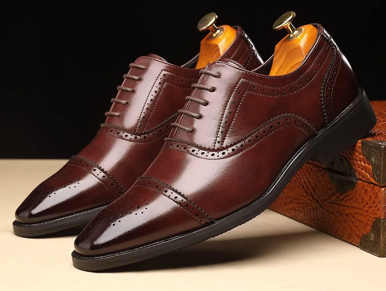 Santimon Men's Casual Dress Shoes Cap Oxfords Faux Leather Tuxedo Dress Shoes Classic Lace-up Formal Derby Loafers