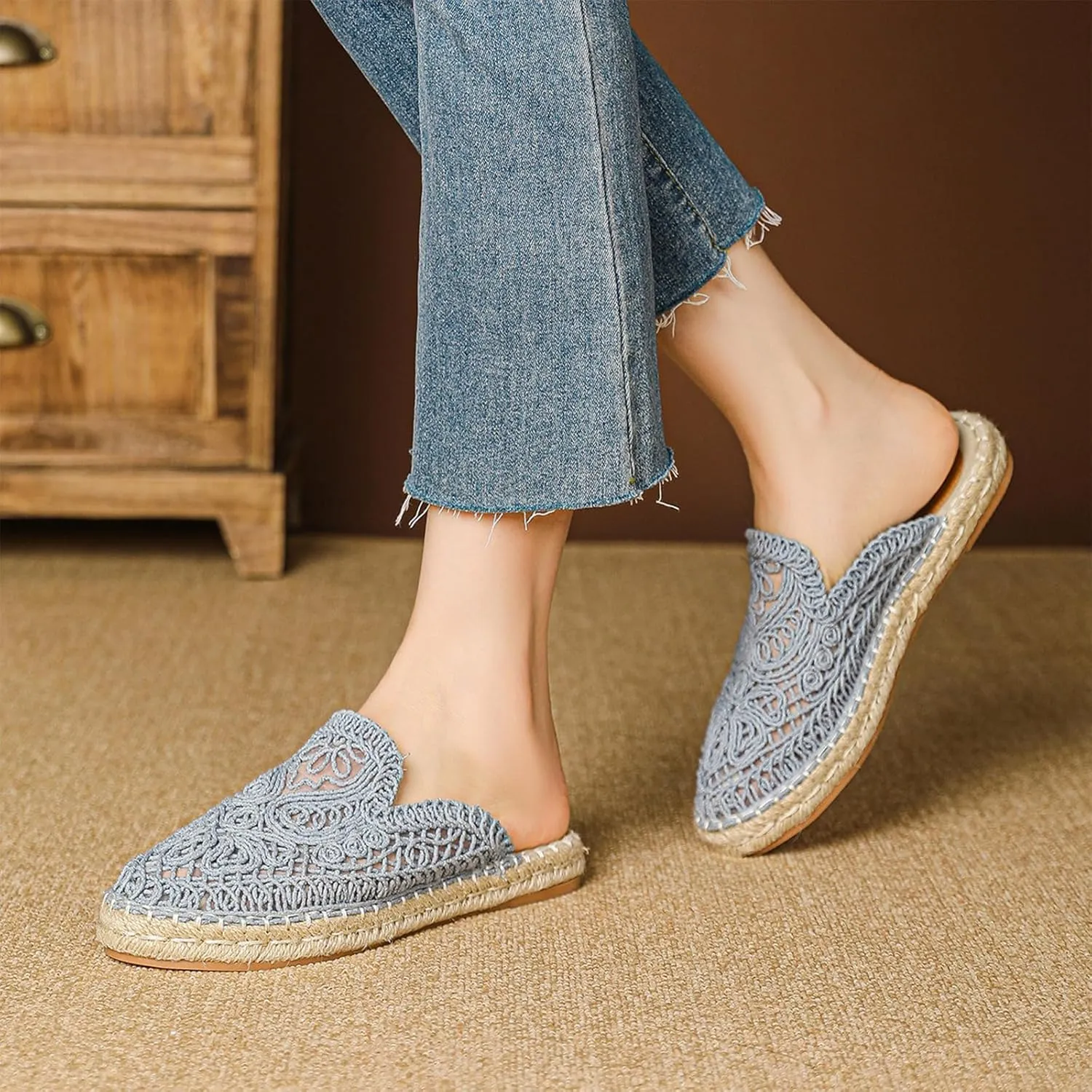 Women's Knit Round Toe Handmade Flat Mules Comfort Cutout Non Slip Slip-On Sandals Fashion Summer Outdoor Daily Casual Shoes