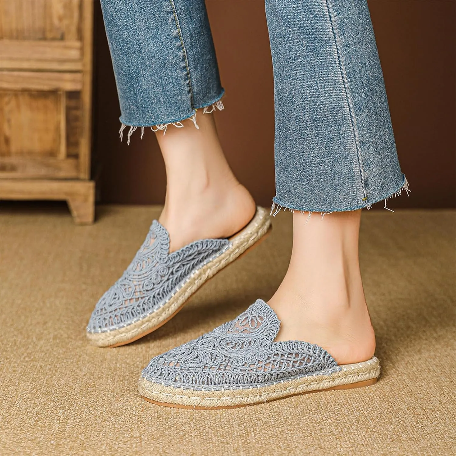 Women's Knit Round Toe Handmade Flat Mules Comfort Cutout Non Slip Slip-On Sandals Fashion Summer Outdoor Daily Casual Shoes