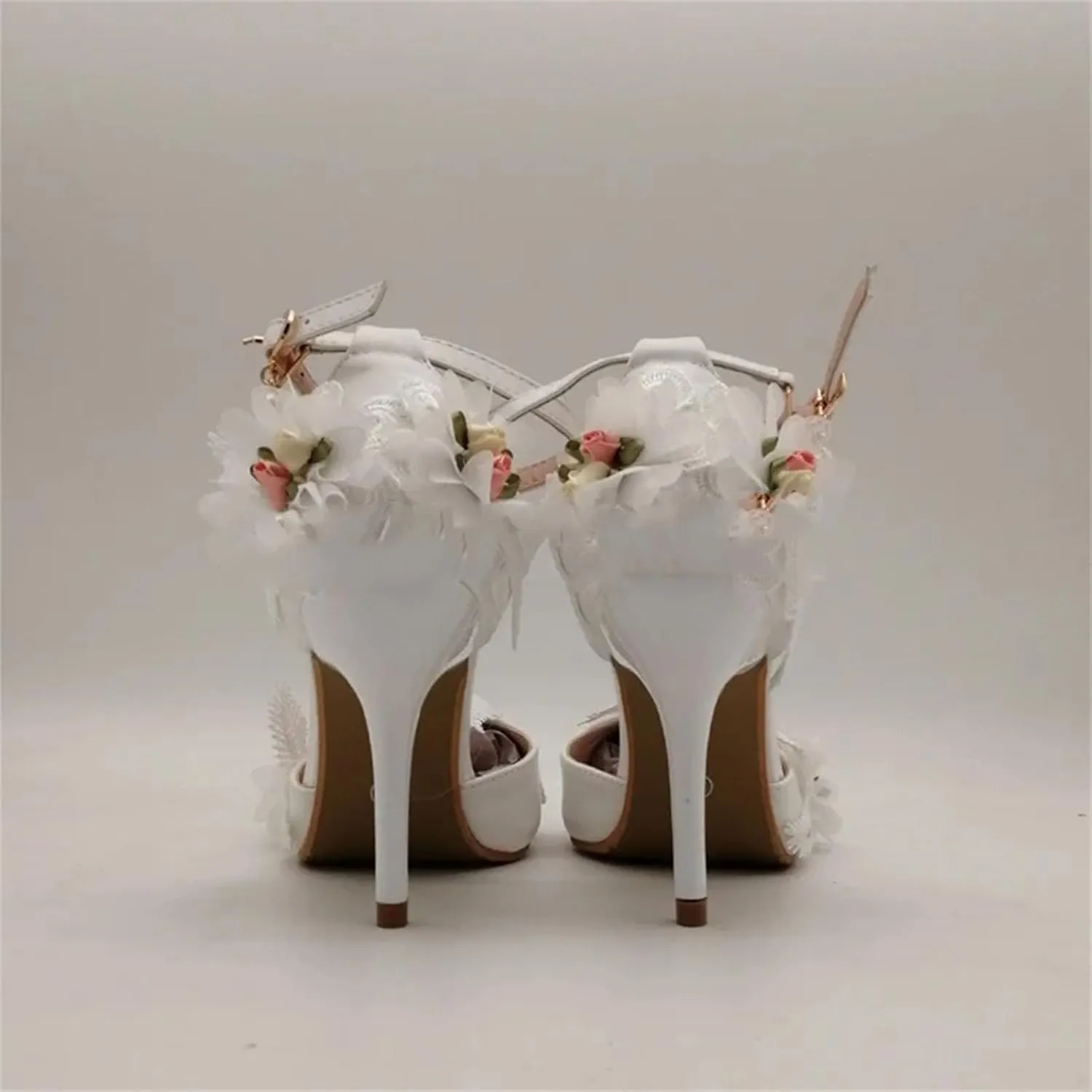 Women's White Flower Wedding Pumps, Concise Applique Stiletto Summer Heels