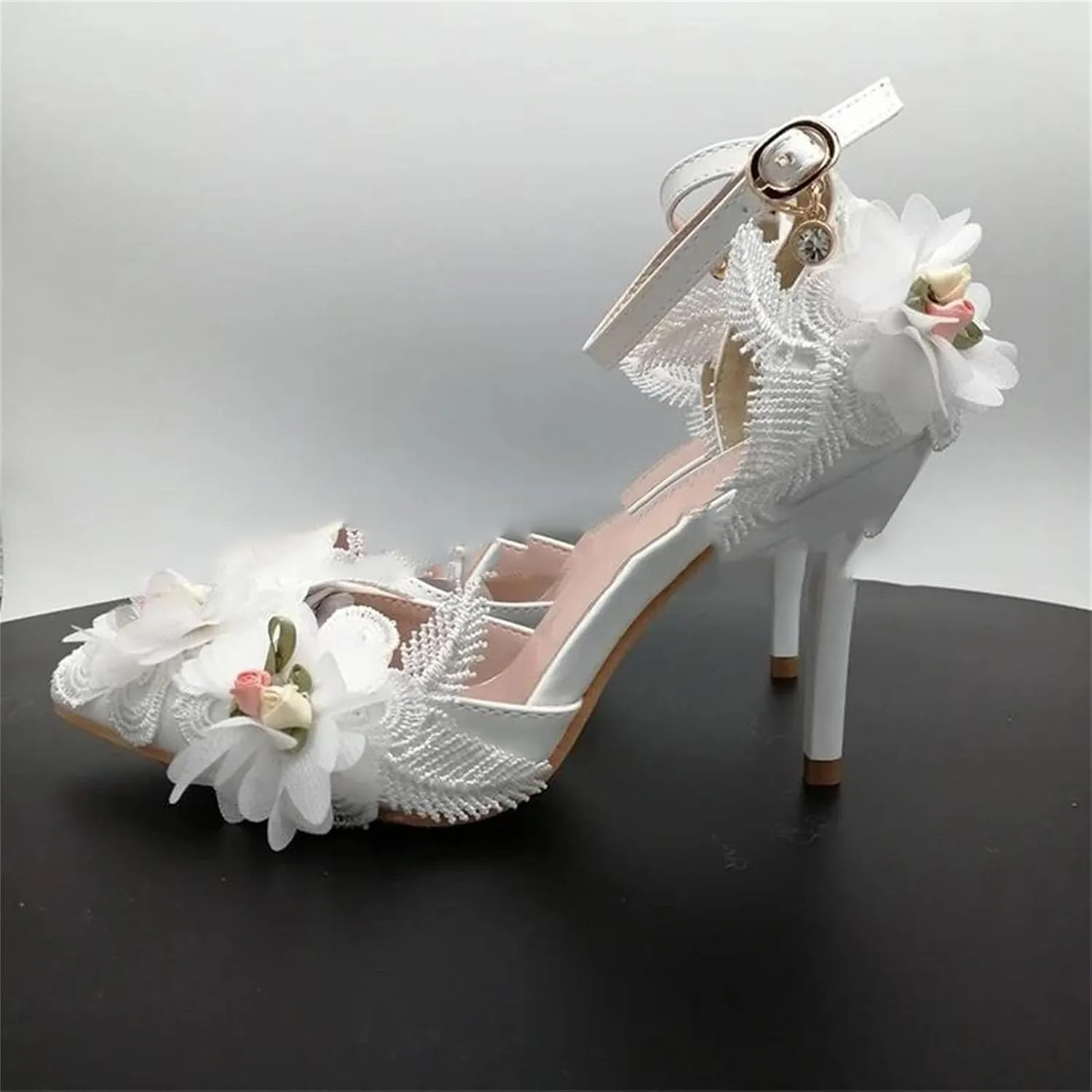Women's White Flower Wedding Pumps, Concise Applique Stiletto Summer Heels